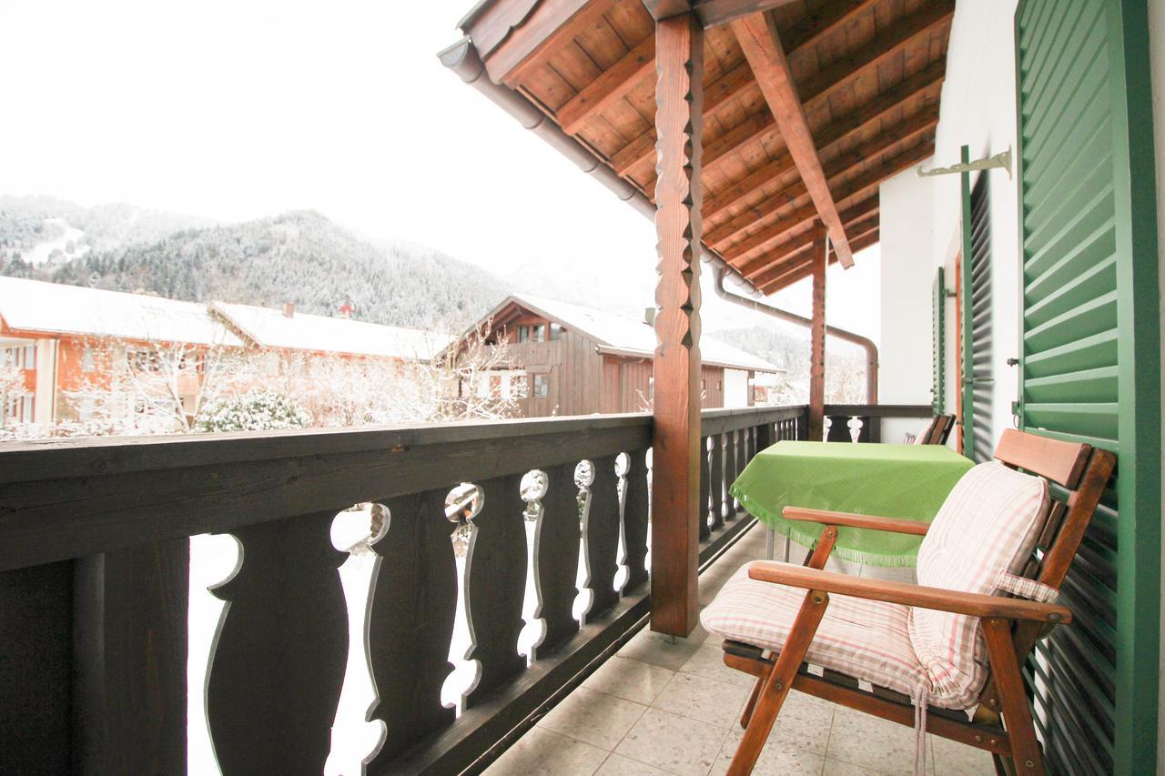 Apartments- Und Ferienhaus Anton Garmisch-Partenkirchen Exterior photo
